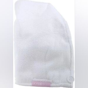 New Kylie Cosmetics And Skin By Kylie Jenner Soft Quick Dry Hair Towel White